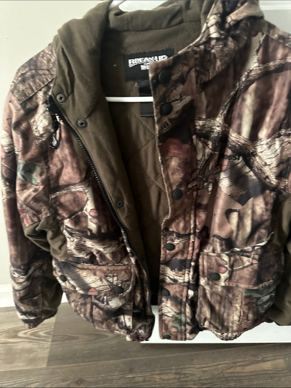 Mossy Oak Kids Puffer Jacket in Brown/Olive Camo